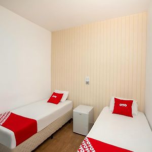 Habitación con 2 Camas Individuales